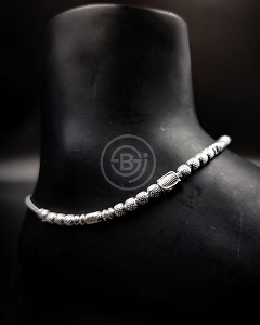Anklet